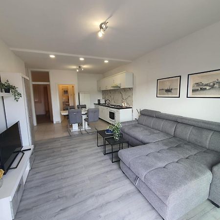 Guesthouse Mila Тисно Екстер'єр фото
