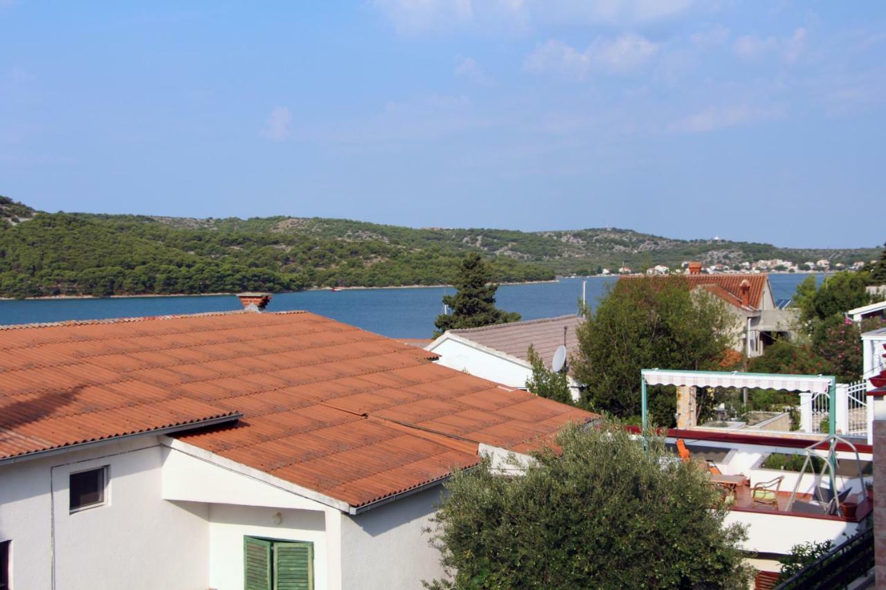 Guesthouse Mila Тисно Екстер'єр фото