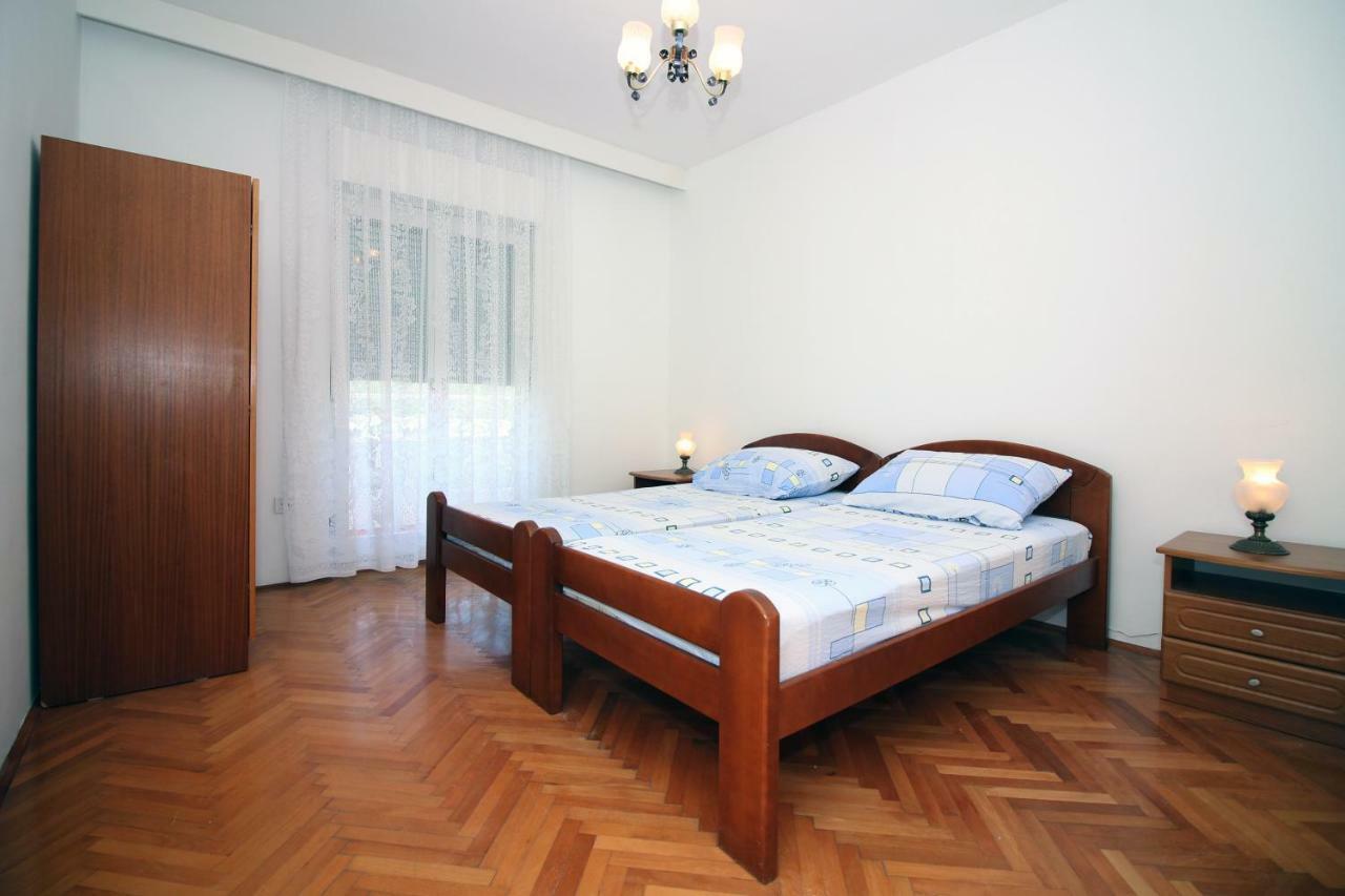 Guesthouse Mila Тисно Екстер'єр фото